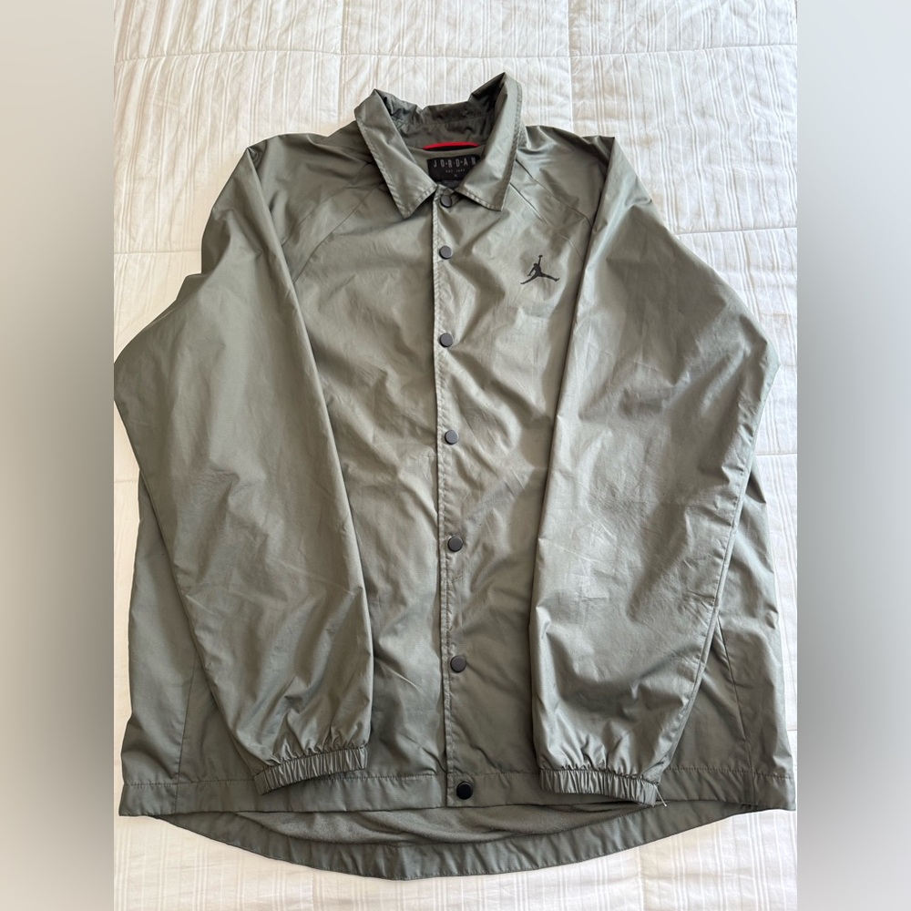 Jordan Men's Olive Windbreaker Jacket